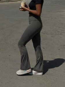 YOGA PANTS