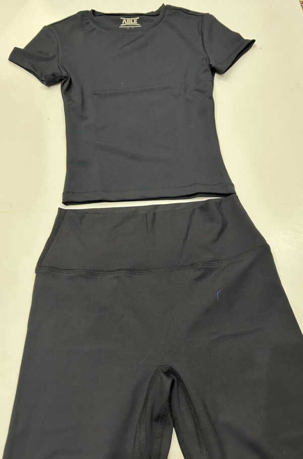Black short sleeve top - Image 2
