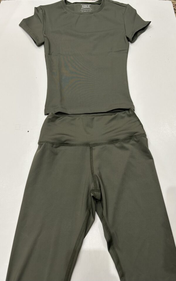 Olive short sleeve top - Image 2